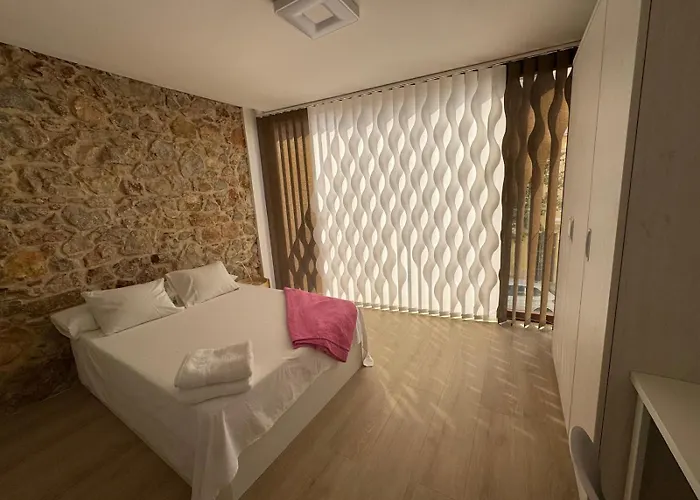 Casa Centrica En 레우스